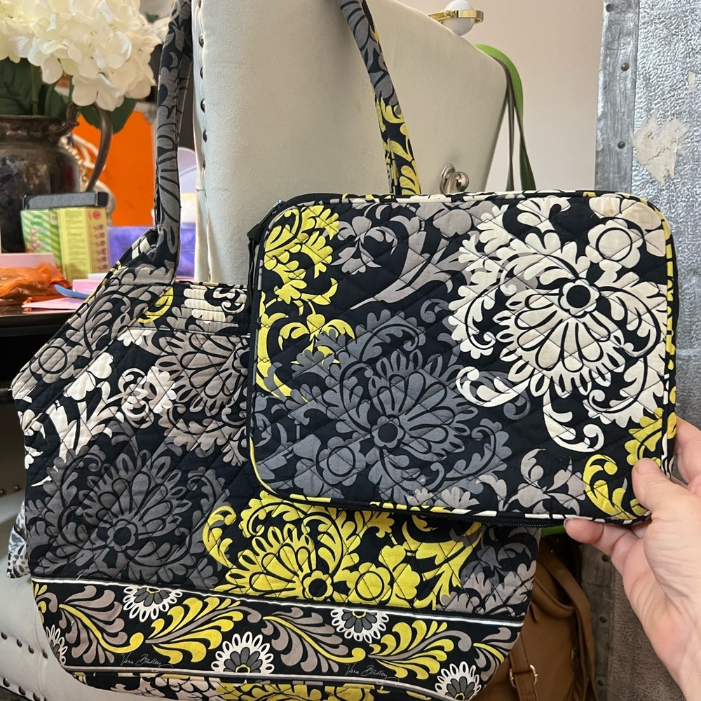 Floral Patterned Tote and Pouch Set